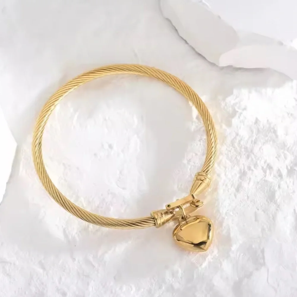 18k Gold Stainless Steel Heart Pendant Charm Bangle Bracelet